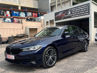 BMW 5 Series foto 2