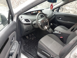 Renault Grand Scenic foto 7