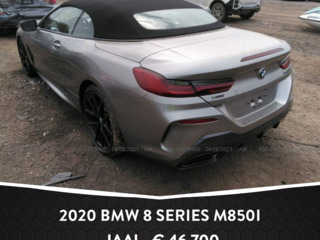 BMW 8 Series foto 4