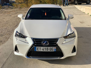Lexus IS Series