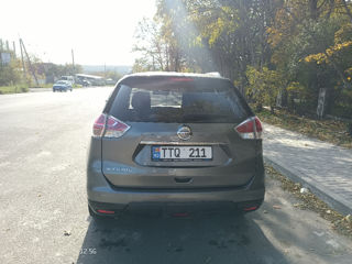 Nissan X-Trail foto 3