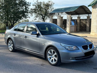 BMW 5 Series foto 8