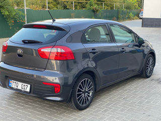 KIA Rio foto 3