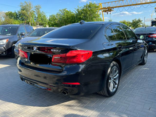 BMW 5 Series foto 3