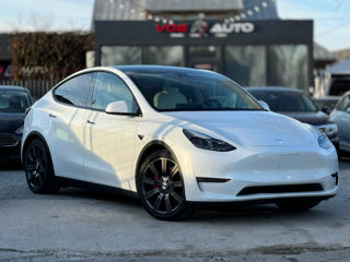 Tesla Model Y foto 4