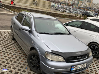 Opel Astra foto 3