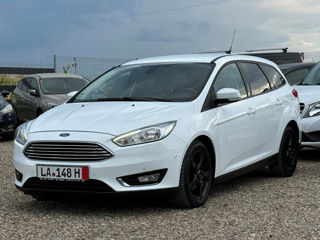 Ford Focus foto 9