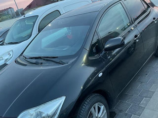 Toyota Auris foto 2