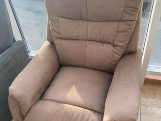 Fotoliu electric (recliner)