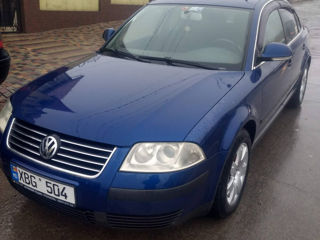 Volkswagen Passat foto 2