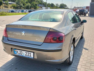 Peugeot 407 foto 7