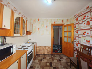 Apartament cu 2 camere, 57 m², Botanica, Chișinău foto 7