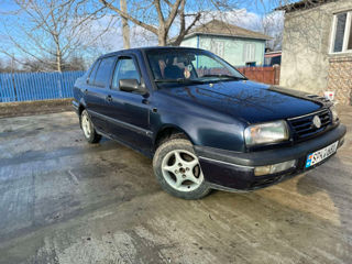 Volkswagen Vento foto 5