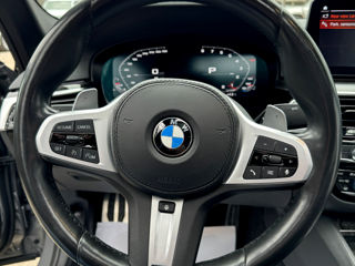 BMW 5 Series foto 10