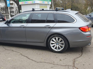 BMW 5 Series foto 4