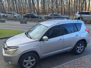 Toyota Rav 4 foto 6