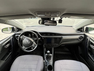 Toyota Auris foto 3