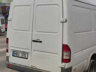 Mercedes Sprinter foto 2