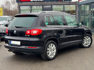 Volkswagen Tiguan foto 3