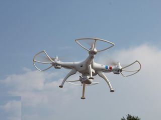 Детский Мега-подарок - Дрон - Квадрокоптер Syma X8W с HD камерой за 145 евро! foto 2