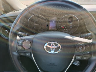 Toyota Auris foto 6