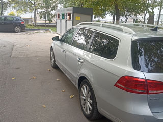 Volkswagen Passat foto 2