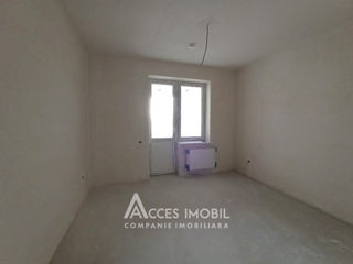 Apartament cu 3 camere, 110 m², Buiucani, Chișinău foto 3