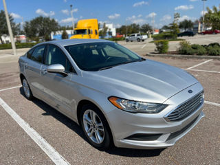 Ford Fusion foto 3