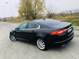 Jaguar Xf foto 3