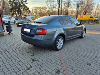 Skoda Octavia foto 4