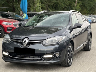 Renault Megane foto 1