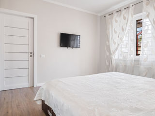 Apartament cu 2 camere, 90 m², Poșta Veche, Chișinău foto 4