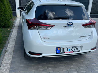 Toyota Auris foto 2