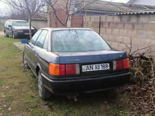 Audi 80