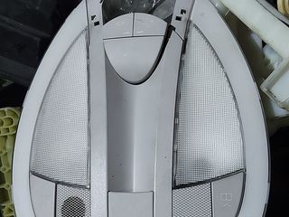 Передний плафон салона от Мерседес 211код A211 820 71 01 запчасти lampa salon Mercedes W211 original