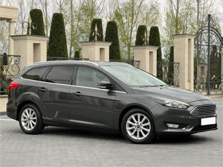 Ford Focus foto 2