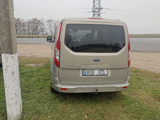 Ford Tourneo Connect foto 4