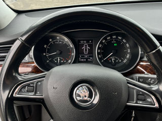 Skoda Superb foto 9