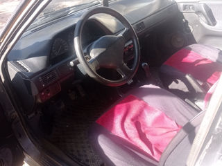 Mazda 323 foto 6