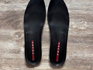 Prada Brushed Leather Loafers foto 5