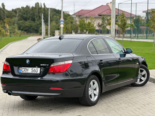 BMW 5 Series foto 4