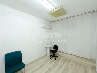 Centru !! chirie oficiu, 11 mp, str. B. Bodoni, 148 € ! foto 3