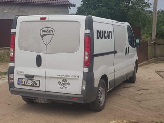 Opel Vivaro foto 4