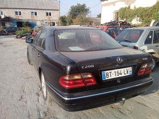 Мерседес С W 203 2200 cdi 2700 cdi foto 8