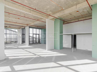 Centru, vânzare, oficiu, spațiu comercial, 1070,9 m.p, negociabil foto 6
