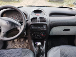 Peugeot 206 foto 2