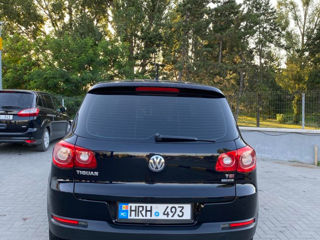 Volkswagen Tiguan foto 3