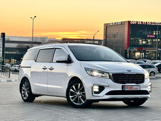 KIA Carnival foto 3