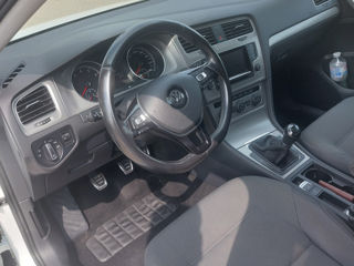 Volkswagen Golf foto 4