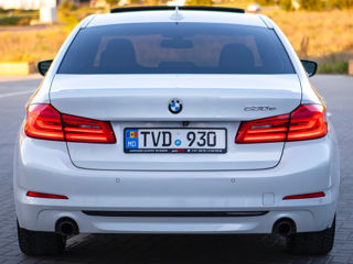 BMW 5 Series foto 4